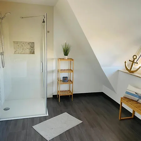 Anni - Ferienhaus Mit Kamin Und Sauna Fuer 6 Personen * Pepelow