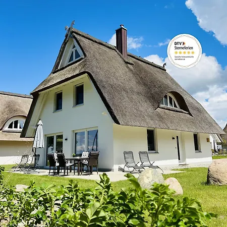 Anni - Ferienhaus Mit Kamin Und Sauna Fuer 6 Personen Pepelow